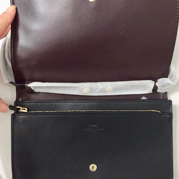-SOLD- Coach Crossbody Clutch - Picture 3 of 8